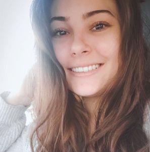 Meet your Posher, Cierra